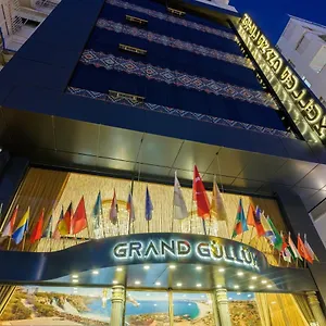 Grand Gulluk Center 3*, Antalya Turquía