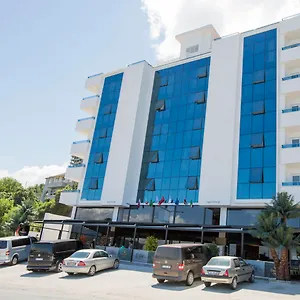https://royal-life-exclusive.hotelstrabzon.net
