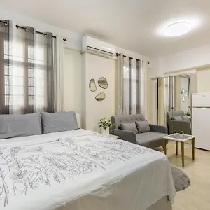 https://apt-pearl-studio-free-private-parking.hotelschalkidiki.net