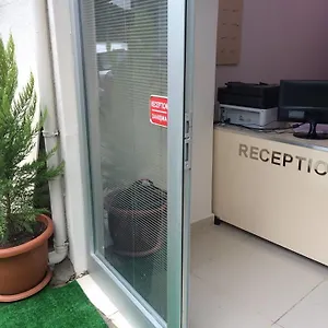 Elit Oda ve Kahvaltı