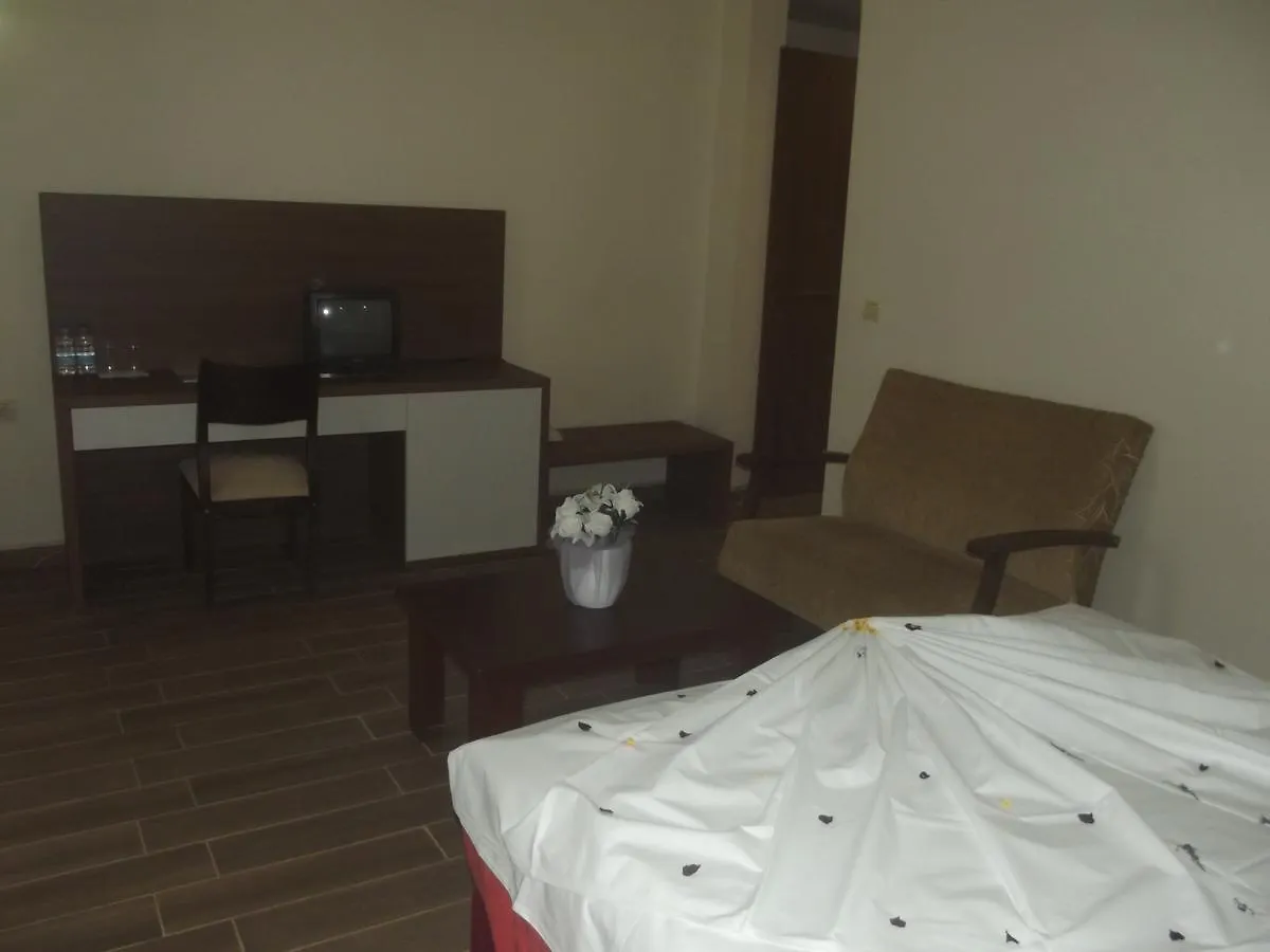 Selcuk Uygulama Oteli̇ Hotel